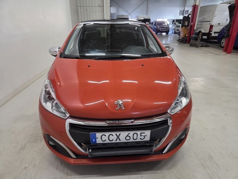 Peugeot 208 bild 2