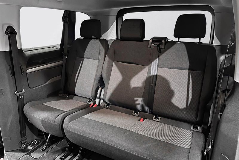 Peugeot Traveller bild 15