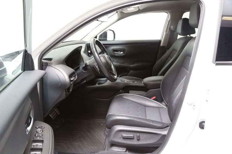 Honda ZR-V bild 7