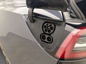 Tesla Model 3 bild 29