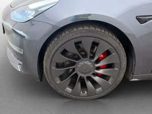 Tesla Model 3 bild 31