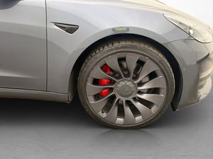 Tesla Model 3 bild 33
