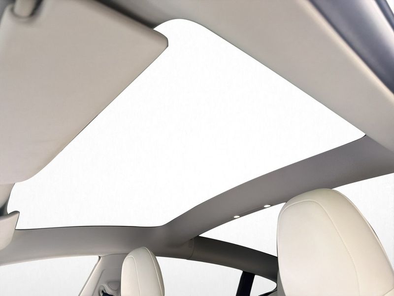 Tesla Model 3 bild 17