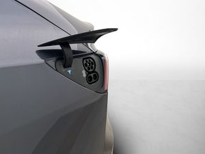 Tesla Model Y bild 21