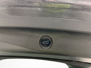 Tesla Model Y bild 11
