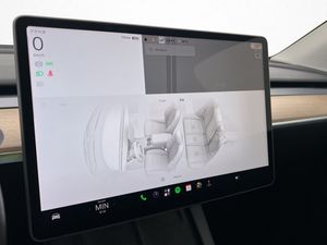 Tesla Model Y bild 29