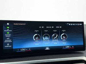 BMW i4 bild 21