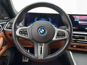 BMW i4 bild 15