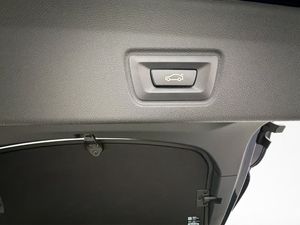 BMW i4 bild 33