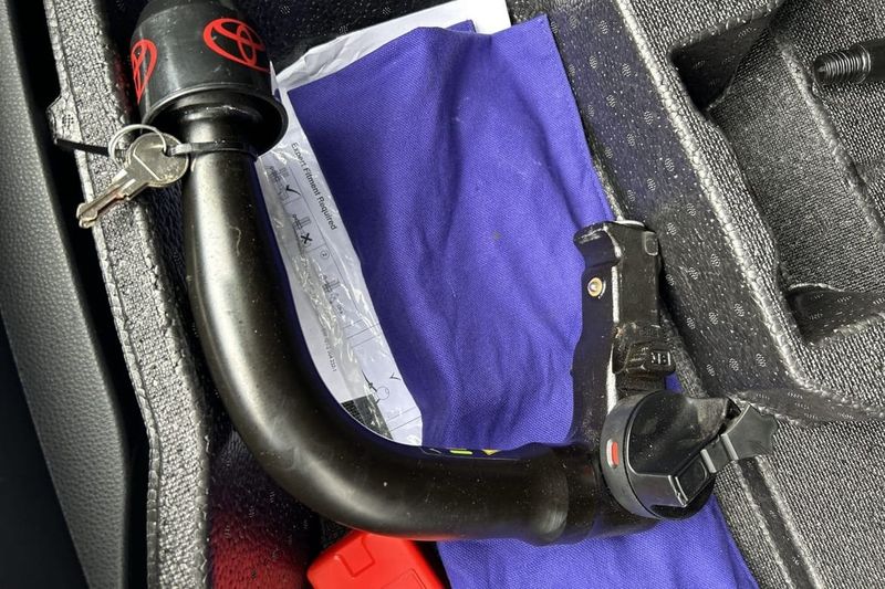 Toyota RAV4 bild 12