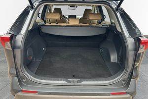 Toyota RAV4 bild 10