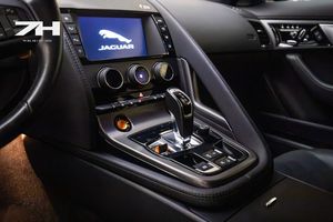 Jaguar F-Type bild 13