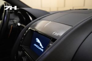 Jaguar F-Type bild 14