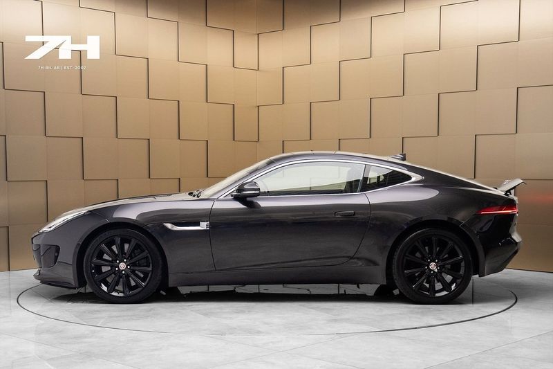 Jaguar F-Type bild 2