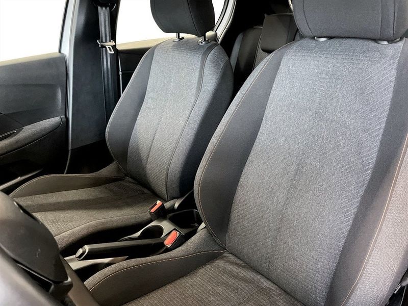 Peugeot 208 bild 5