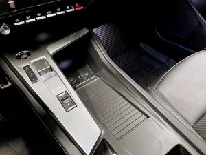 Peugeot 308 SW bild 12