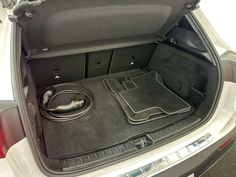 Mercedes EQA250 bild 12