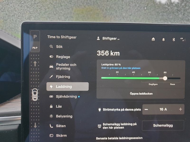 Tesla Model X bild 23