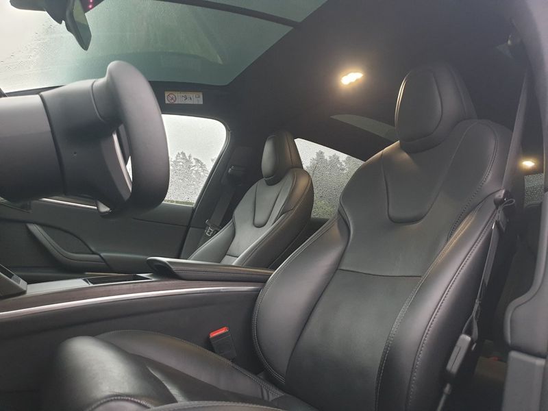 Tesla Model X bild 3