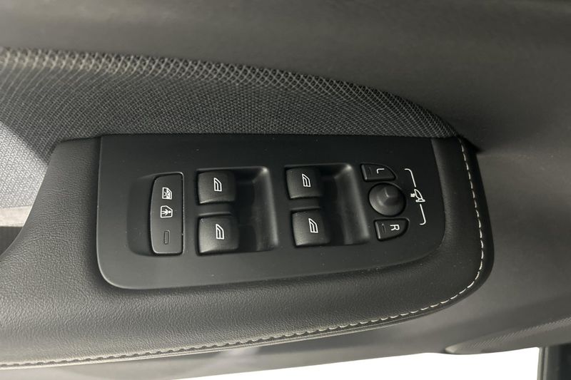 Volvo V60 bild 24