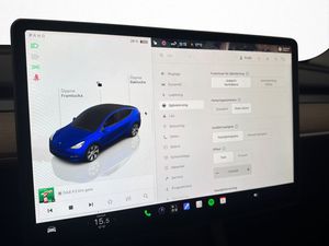 Tesla Model Y bild 23
