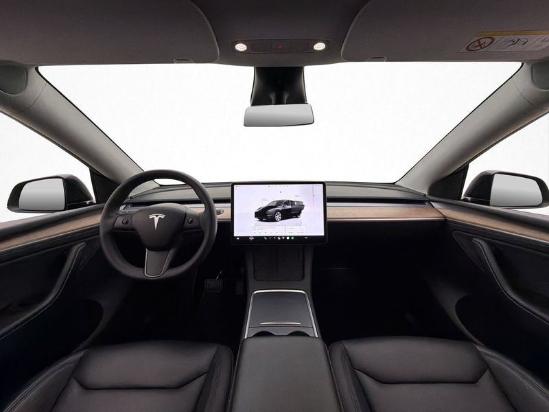 Tesla Model Y bild 18