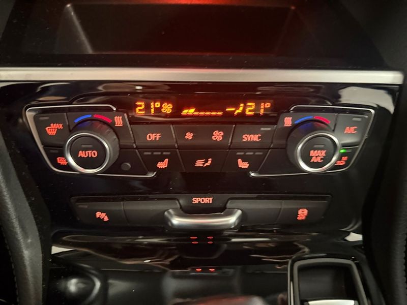 BMW 220 bild 21