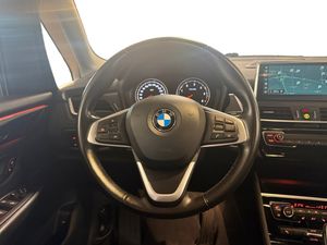 BMW 220 bild 11