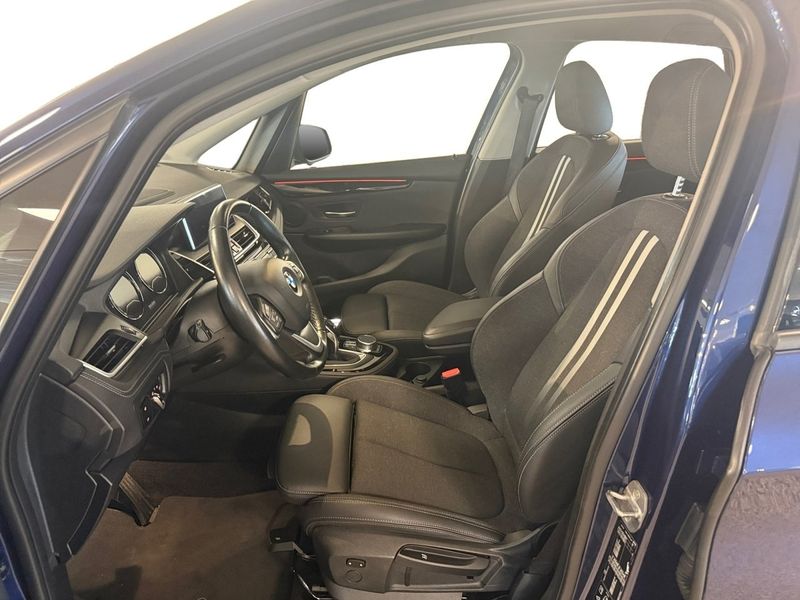 BMW 220 bild 9