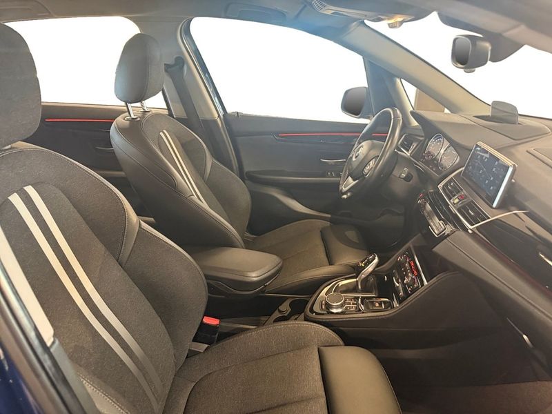 BMW 220 bild 14