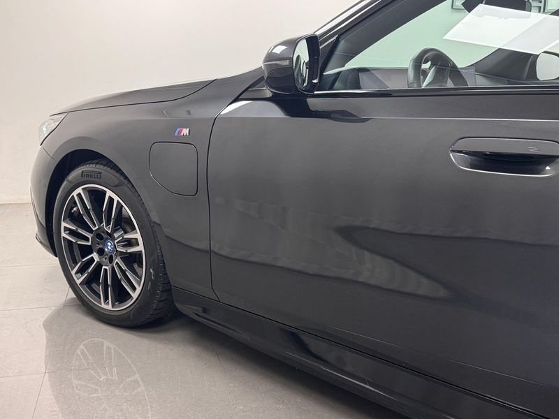 BMW 530 bild 4