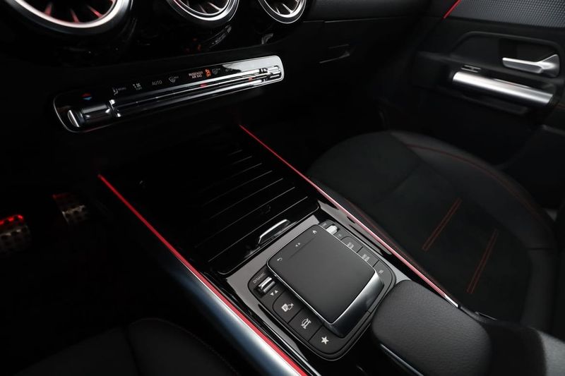 Mercedes EQA250+ bild 23