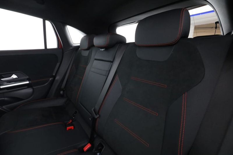 Mercedes EQA250+ bild 15