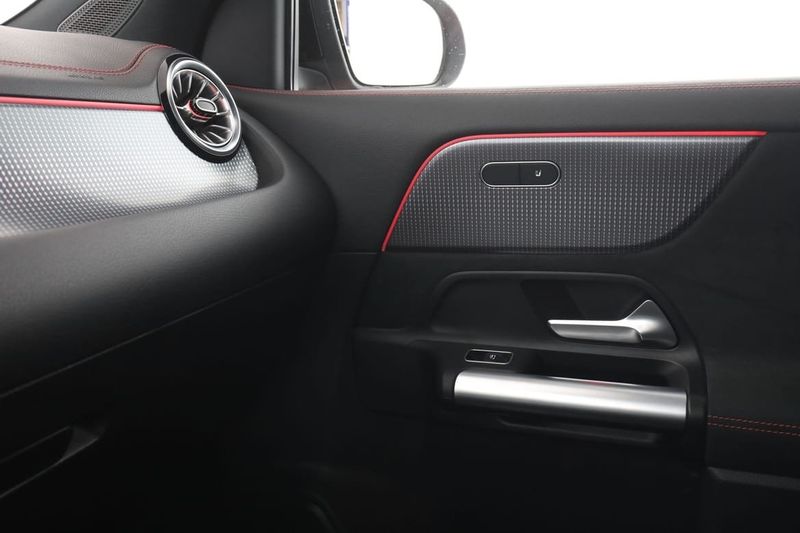 Mercedes EQA250+ bild 29