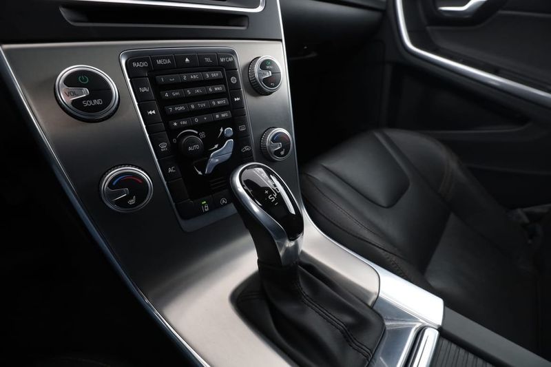 Volvo V60 bild 24