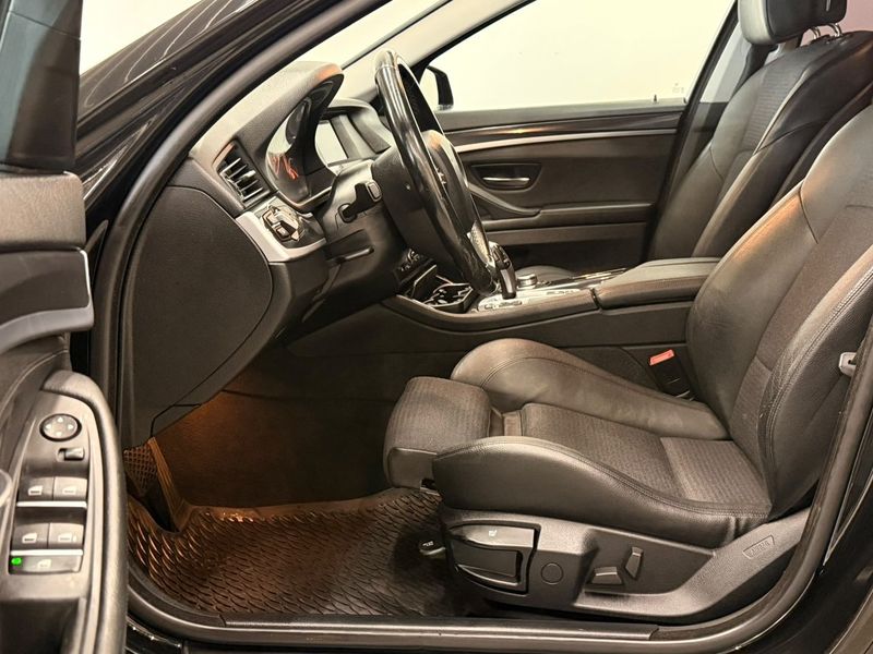 BMW 520 bild 16
