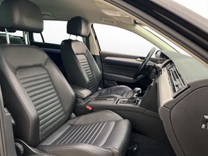 Volkswagen Passat bild 24