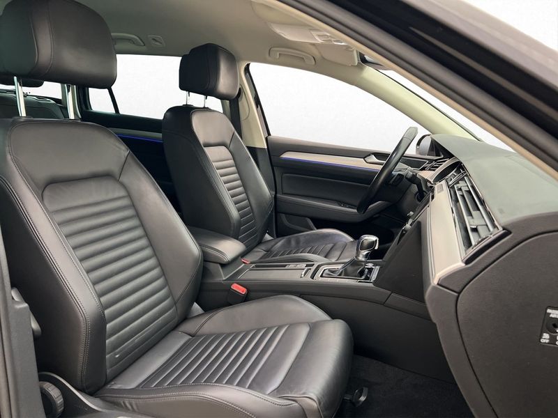 Volkswagen Passat bild 24