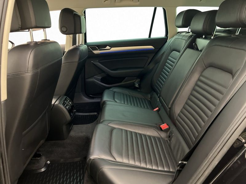 Volkswagen Passat bild 25