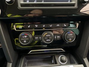 Volkswagen Passat bild 21