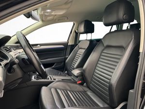 Volkswagen Passat bild 10