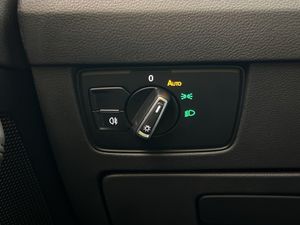 Volkswagen Passat bild 14