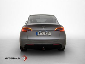 Tesla Model Y bild 8