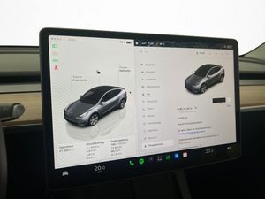 Tesla Model Y bild 26