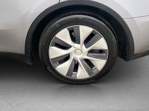 Tesla Model Y bild 34