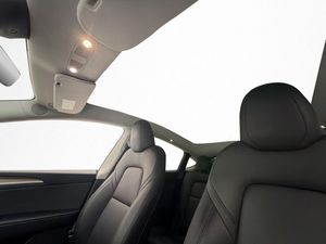 Tesla Model Y bild 19