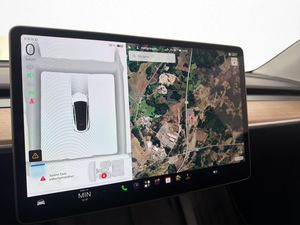 Tesla Model Y bild 23