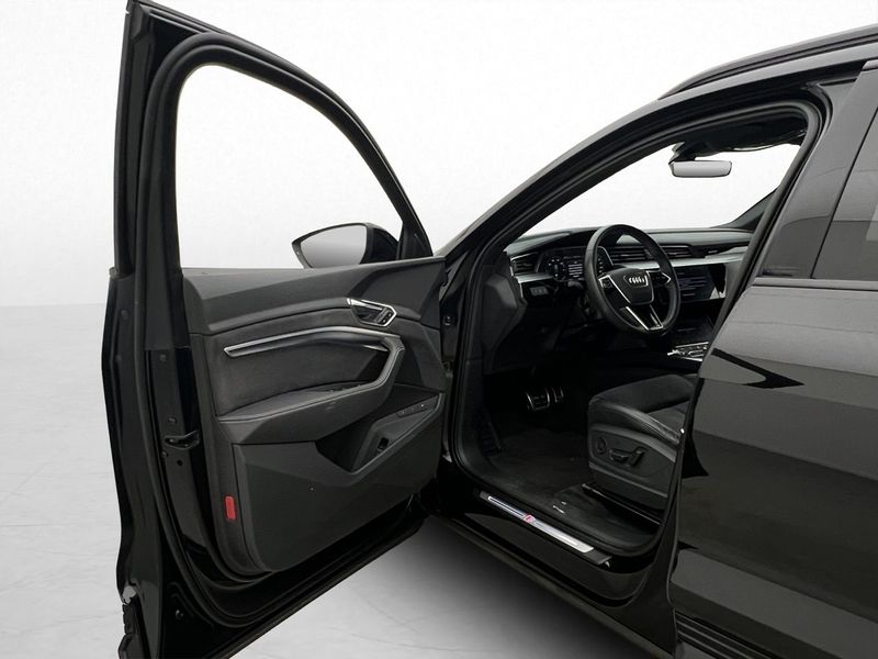 Audi Q8 e-tron bild 11