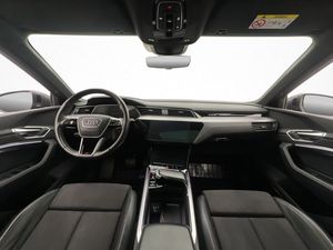 Audi e-tron bild 14