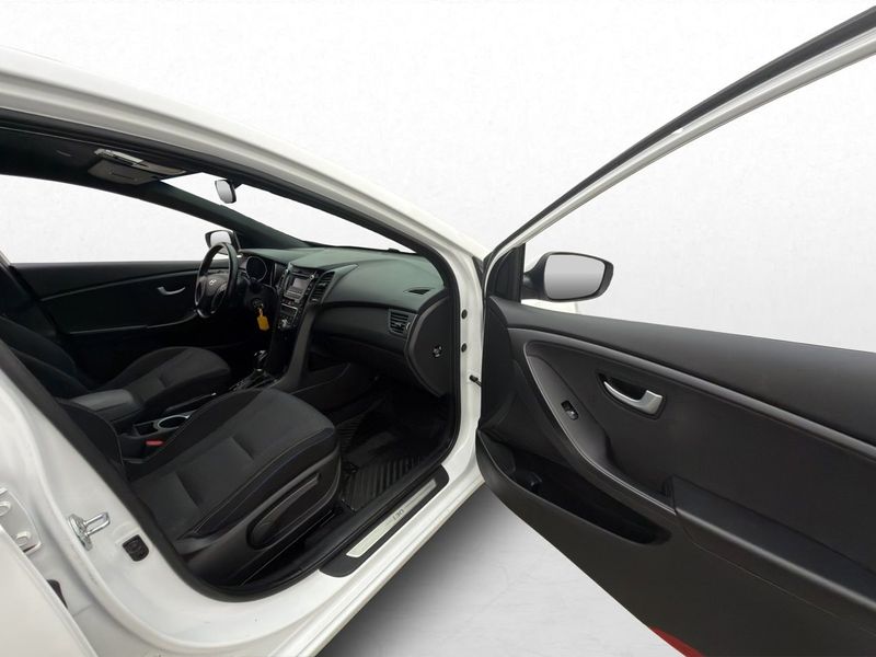 Hyundai i30 bild 24